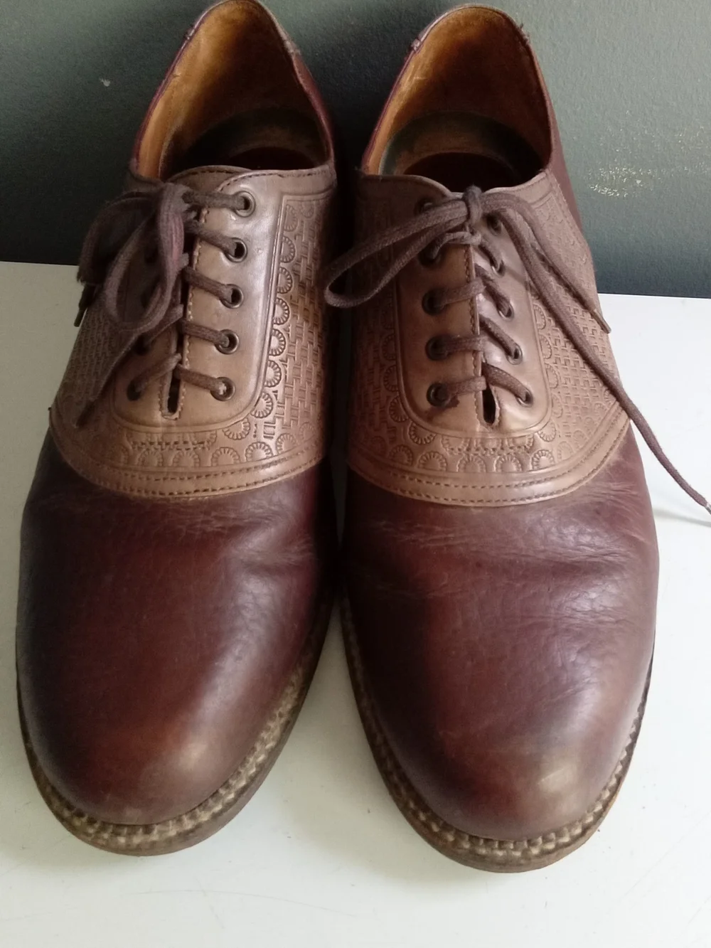 Vintage Brown Leather Saddle Shoes Embossed Tan Overlay Oxford Mens Laced Shoes